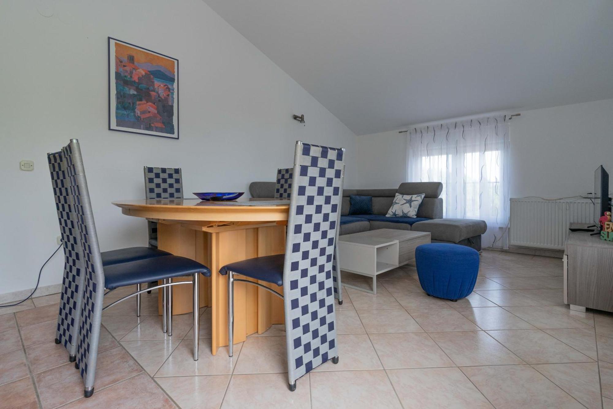 Ferienwohnung Irina Ližnjan Esterno foto